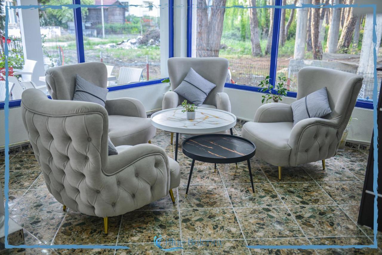 Blue Balcony Hotel Голем Екстериор снимка