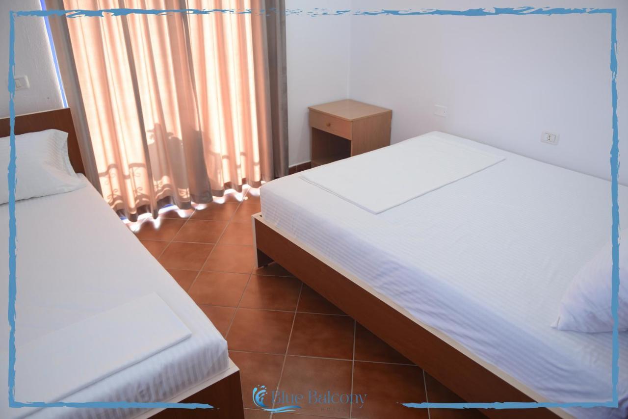 Blue Balcony Hotel Голем Екстериор снимка