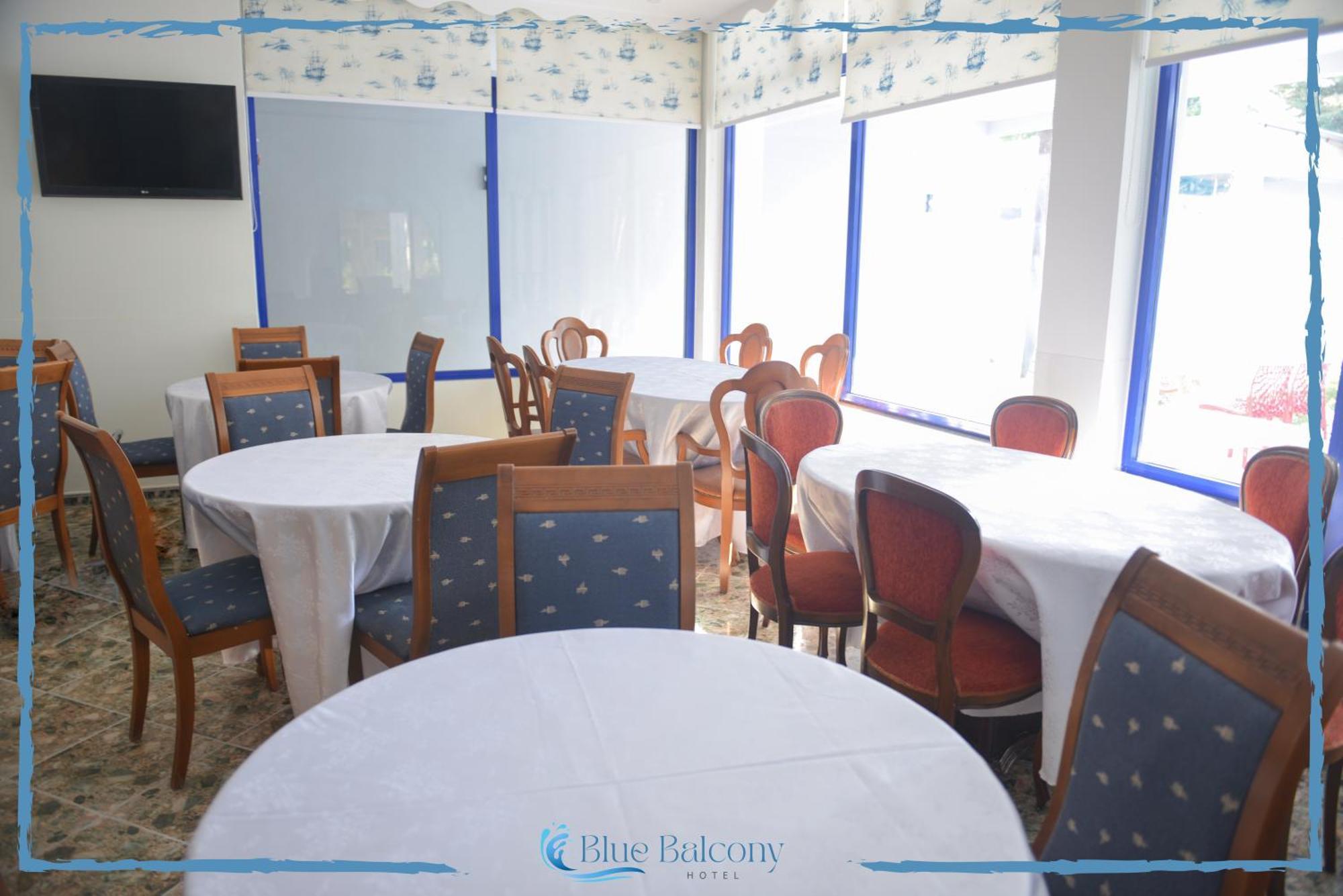 Blue Balcony Hotel Голем Екстериор снимка