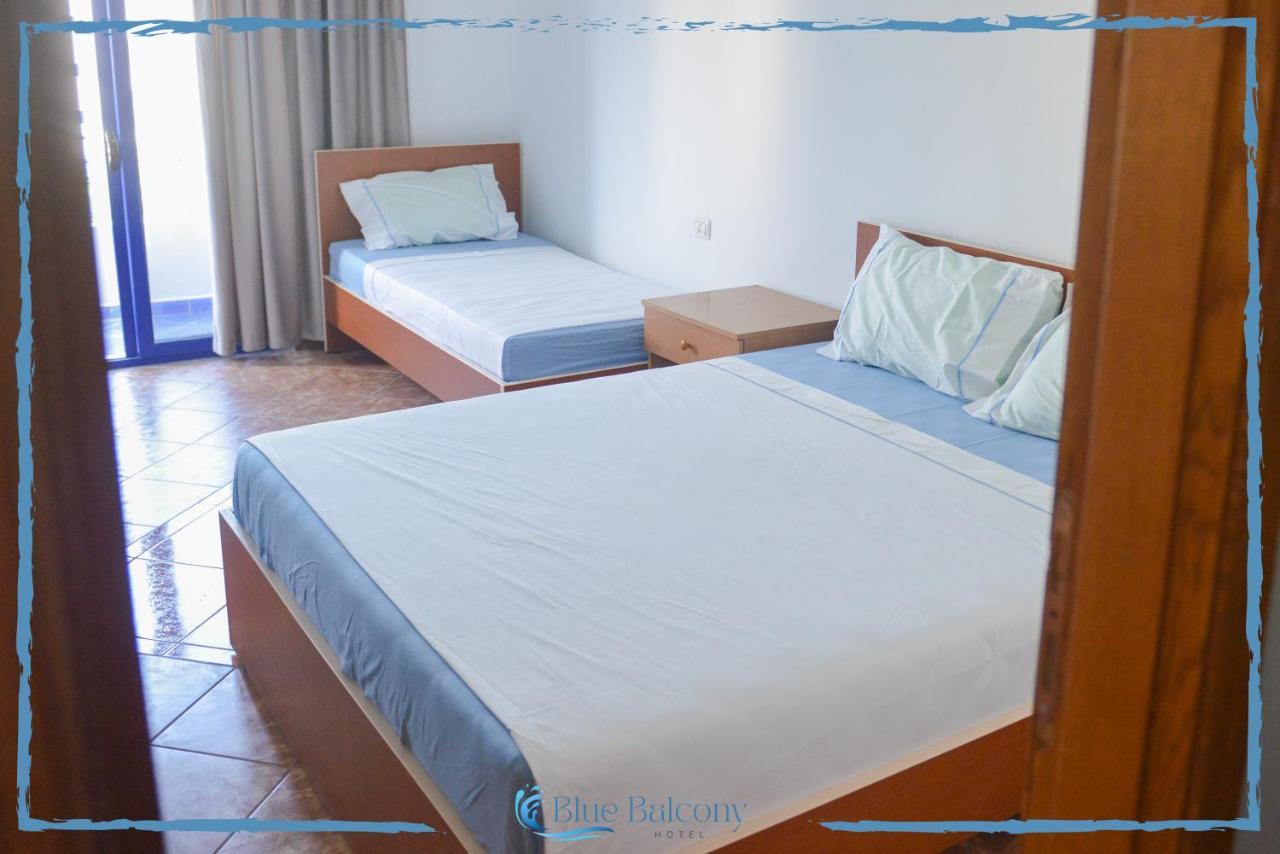 Blue Balcony Hotel Голем Екстериор снимка